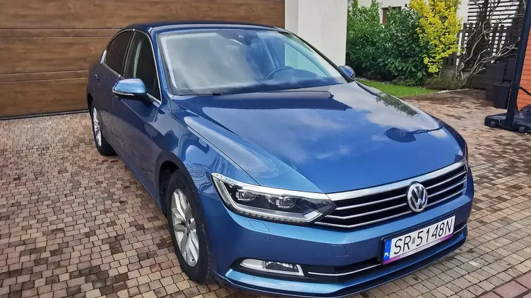 łódzkie Volkswagen Passat cena 57900 przebieg: 240000, rok produkcji 2018 z Kutno